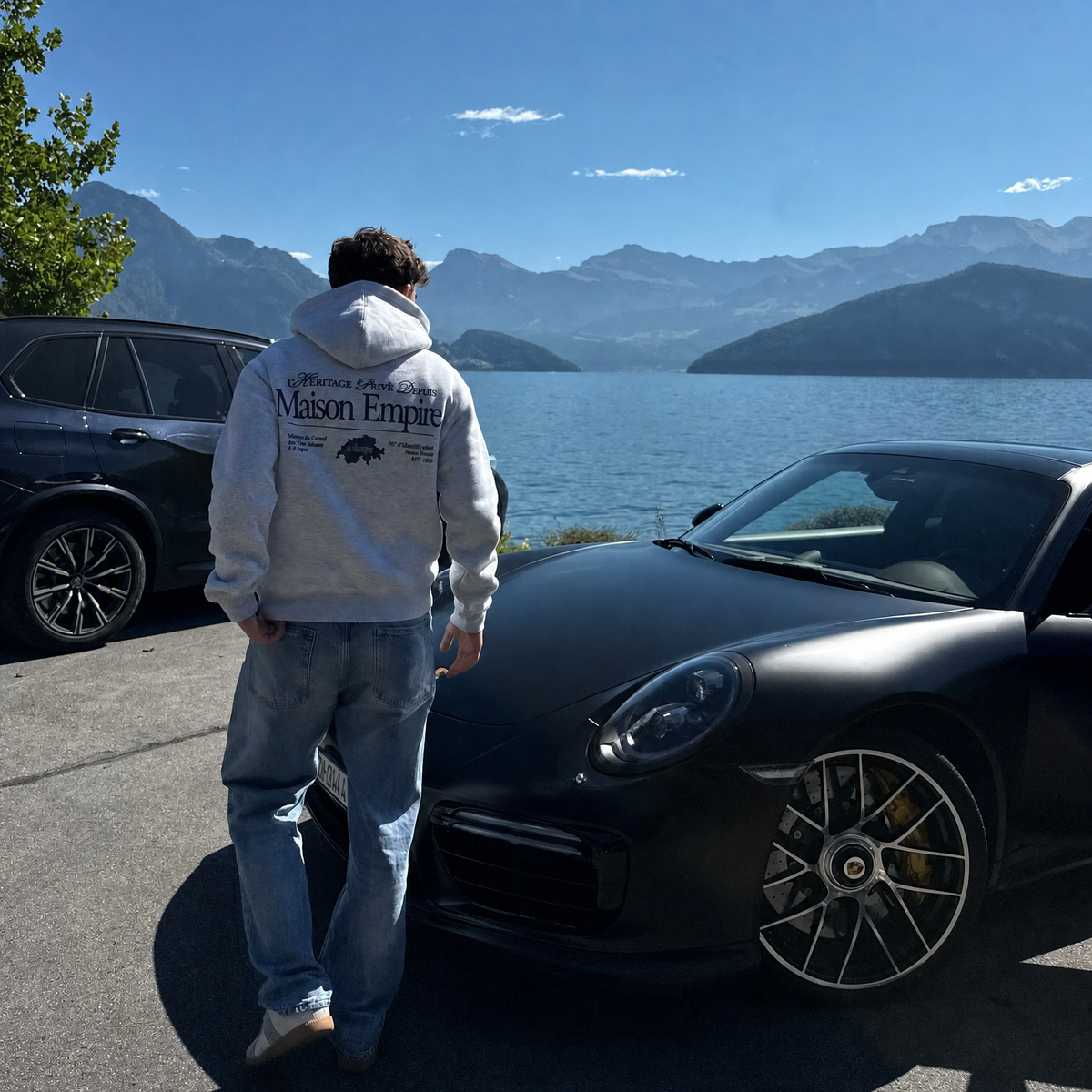 Le Classique Hoodie