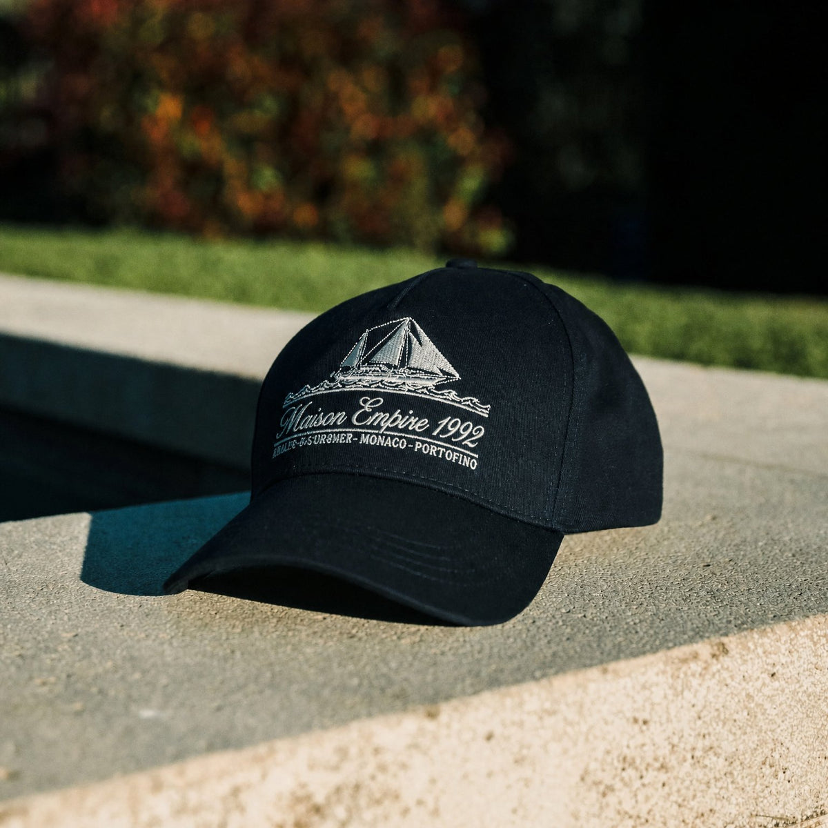 Sailing Yacht Cap