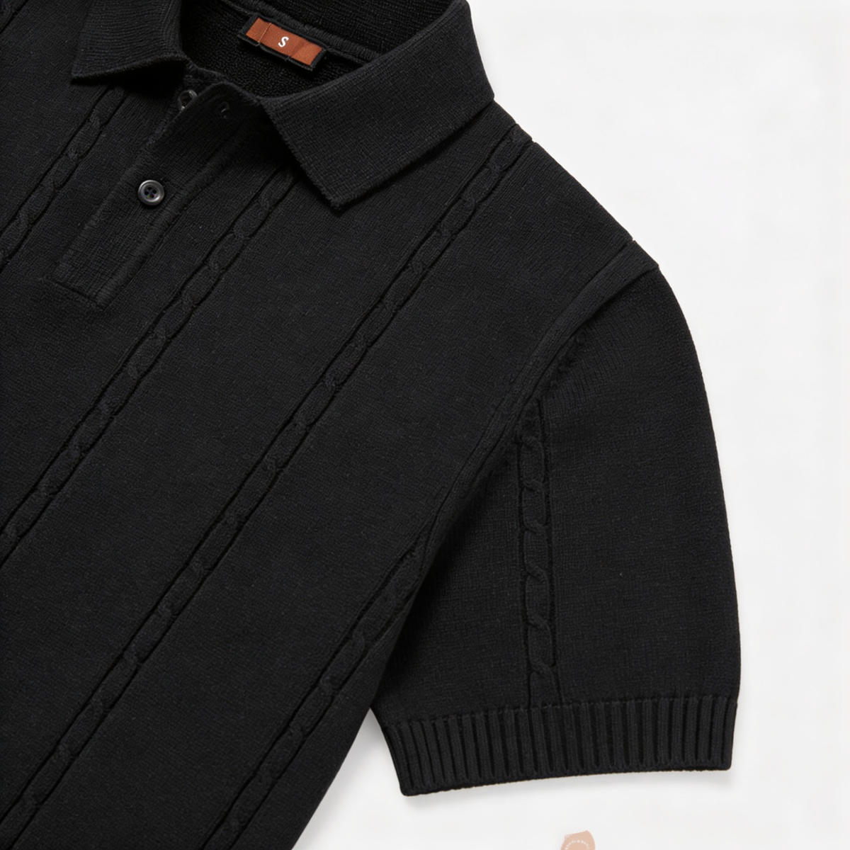 ESSENTIAL BLACK POLO (GIFT)